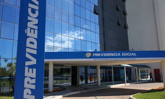 INSS paga segunda parcela do 13º a aposentados