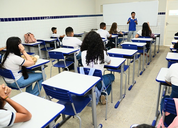 Prefeitura de Mossoró convoca mais 37 professores concursados