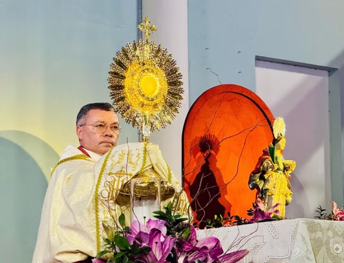 Missa e procissão marcam celebração de Corpus Christi em Mossoró
