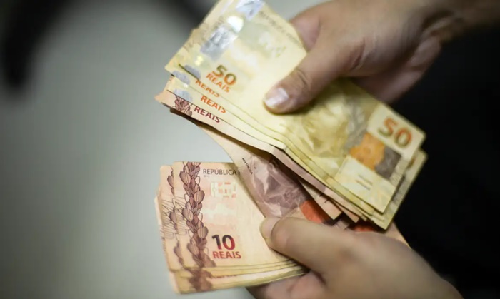 Governo do RN paga 40% do 13º a servidores nesta sexta-feira (14)