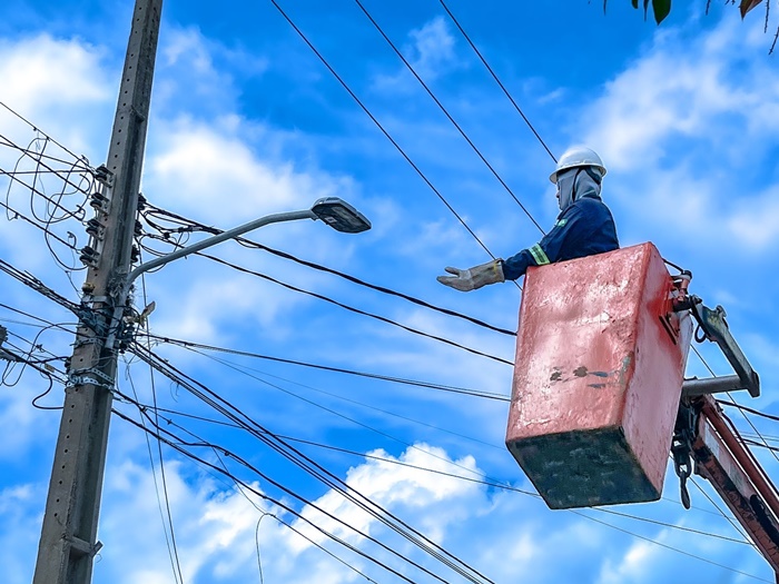 Taxa de iluminação dispara e atinge R$ 22,7 milhões em agosto