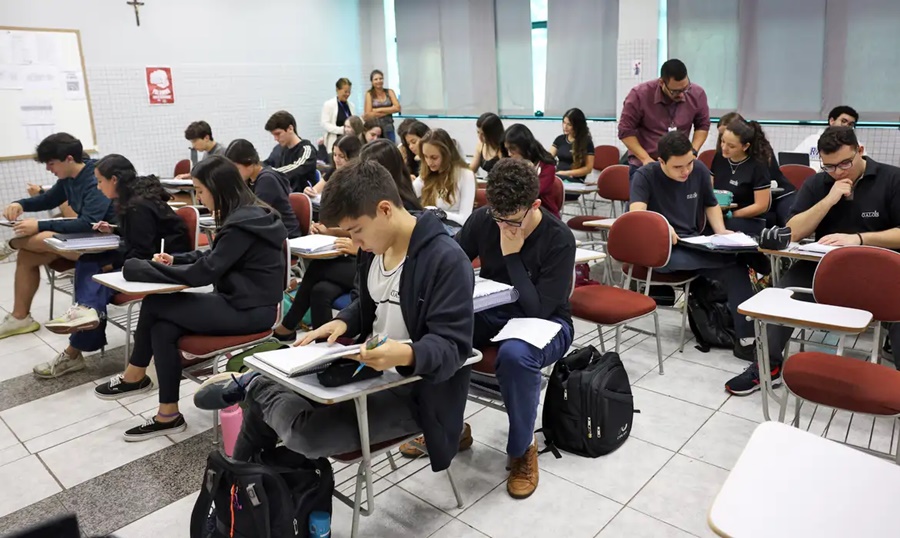 Alunos do Prouni podem receber auxílio de R$ 700 por mês